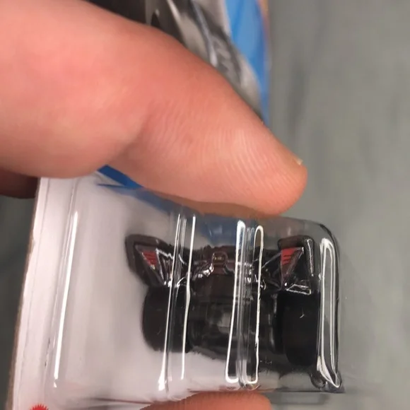 Steel Gray Batmobile - Picture 6 of 8